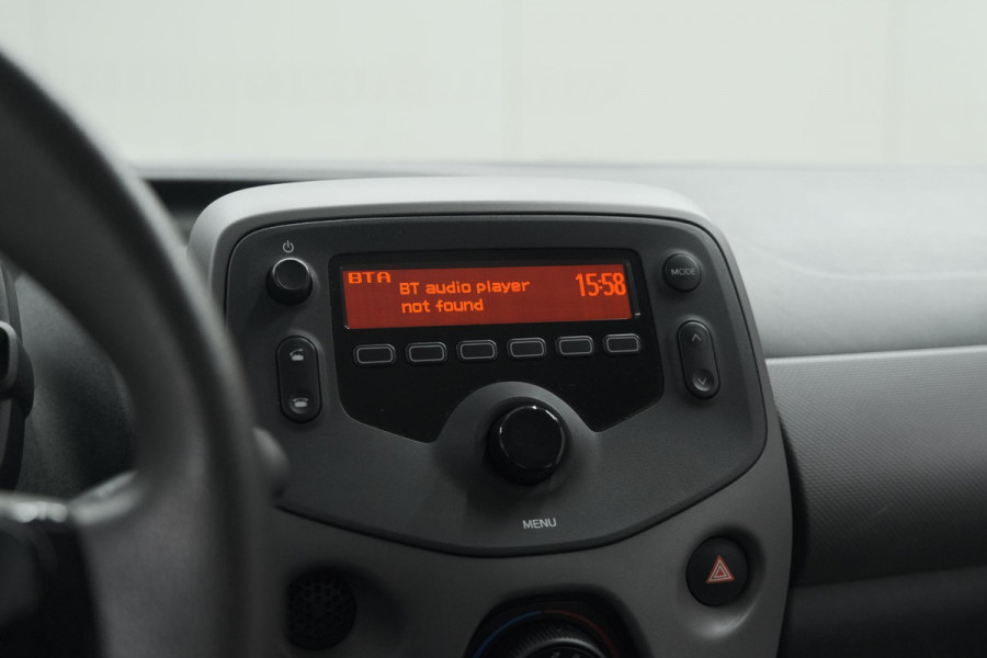 Peugeot 108 1.0 e-VTi Active | Airco | Bluetooth | Elektrische Ramen | 5 Deurs Peugeot 108 1.0 e-VTi Active | Airco | Bluetooth | Elektrische Ramen | 5 Deurs