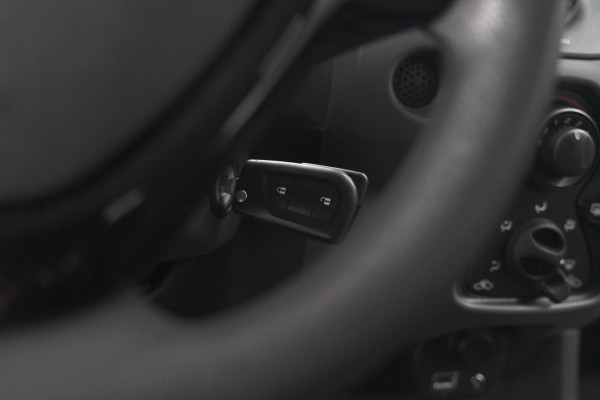 Peugeot 108 1.0 e-VTi Active | Airco | Bluetooth | Elektrische Ramen | 5 Deurs Peugeot 108 1.0 e-VTi Active | Airco | Bluetooth | Elektrische Ramen | 5 Deurs