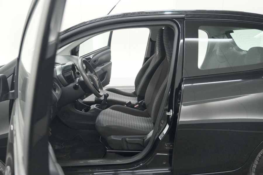 Peugeot 108 1.0 e-VTi Active | Airco | Bluetooth | Elektrische Ramen | 5 Deurs Peugeot 108 1.0 e-VTi Active | Airco | Bluetooth | Elektrische Ramen | 5 Deurs