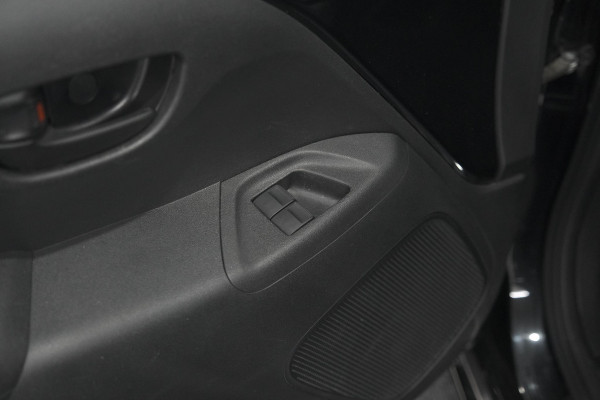 Peugeot 108 1.0 e-VTi Active | Airco | Bluetooth | Elektrische Ramen | 5 Deurs Peugeot 108 1.0 e-VTi Active | Airco | Bluetooth | Elektrische Ramen | 5 Deurs