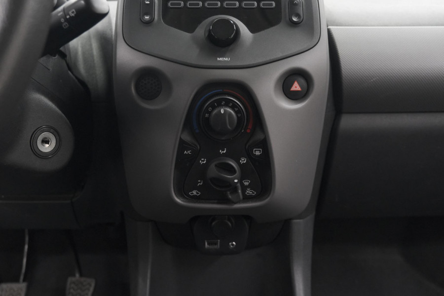 Peugeot 108 1.0 e-VTi Active | Airco | Bluetooth | Elektrische Ramen | 5 Deurs Peugeot 108 1.0 e-VTi Active | Airco | Bluetooth | Elektrische Ramen | 5 Deurs