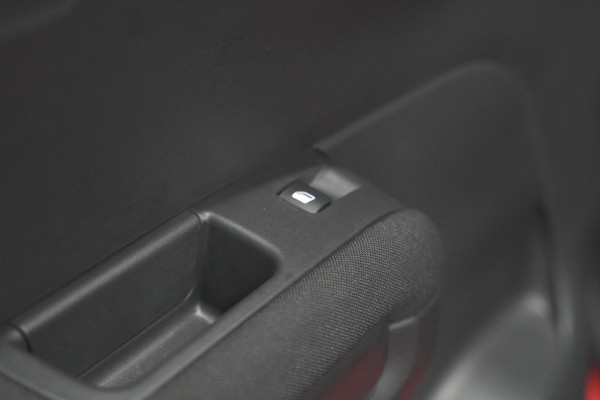 Citroën C3 Aircross PureTech 110 Feel | Trekhaak | Camera | Apple Carplay