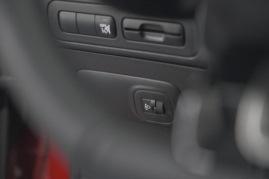 Citroën C3 Aircross PureTech 110 Feel | Trekhaak | Camera | Apple Carplay