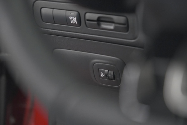 Citroën C3 Aircross PureTech 110 Feel | Trekhaak | Camera | Apple Carplay