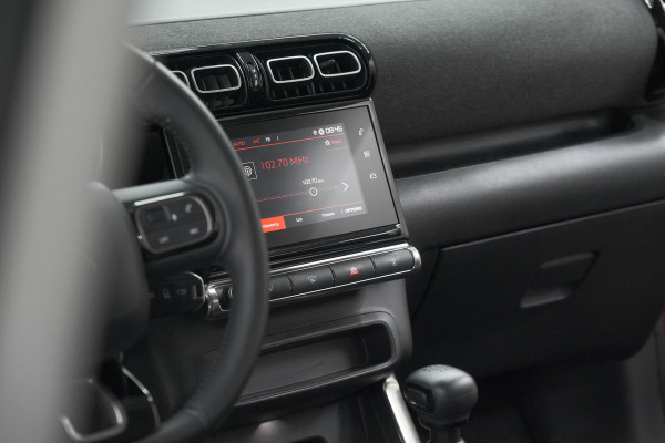 Citroën C3 Aircross PureTech 110 Feel | Trekhaak | Camera | Apple Carplay