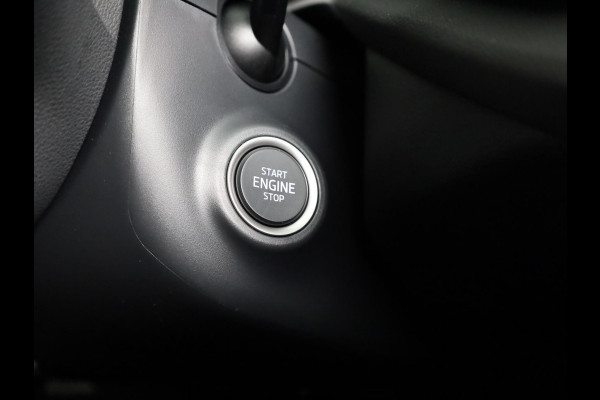 Škoda Octavia Sportline Tour m-HEV 1.5 TSI 150 pk 7 versn. DSG | Navigatie pakket | Soundsystem Canton | Travel Assist | Winter pakket | Trekhaak wegklapbaar | Elektrisch verstelbare voorstoelen | 19 inch lichtmetalen velgen