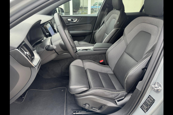 Volvo V60 2.0 B4 Plus Dark, HARMAN/KARDON, LEDER, Elektrische stoelen met geheugen . Een proefrit levert het bewijs. Neem contact op en we maken een afspraak!
