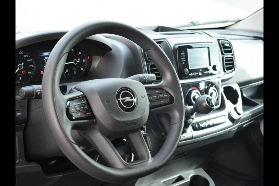 Opel Movano 2.2D 120 S&S L2H1 3.0t AIRCO | ACHTERUITRIJCAMERA MET SENSOREN | BLUETOOTH Opel Movano 2.2D 120 S&S L2H1 3.0t AIRCO | ACHTERUITRIJCAMERA MET SENSOREN | BLUETOOTH