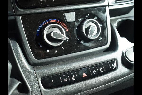 Opel Movano 2.2D 120 S&S L2H1 3.0t AIRCO | ACHTERUITRIJCAMERA MET SENSOREN | BLUETOOTH Opel Movano 2.2D 120 S&S L2H1 3.0t AIRCO | ACHTERUITRIJCAMERA MET SENSOREN | BLUETOOTH