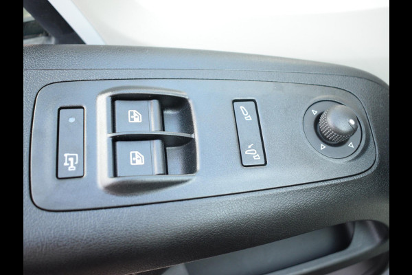 Opel Movano 2.2D 120 S&S L2H1 3.0t AIRCO | ACHTERUITRIJCAMERA MET SENSOREN | BLUETOOTH Opel Movano 2.2D 120 S&S L2H1 3.0t AIRCO | ACHTERUITRIJCAMERA MET SENSOREN | BLUETOOTH