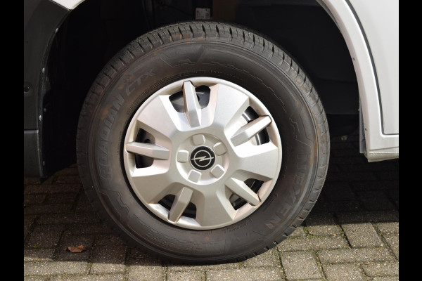 Opel Movano 2.2D 120 S&S L2H1 3.0t AIRCO | ACHTERUITRIJCAMERA MET SENSOREN | BLUETOOTH Opel Movano 2.2D 120 S&S L2H1 3.0t AIRCO | ACHTERUITRIJCAMERA MET SENSOREN | BLUETOOTH