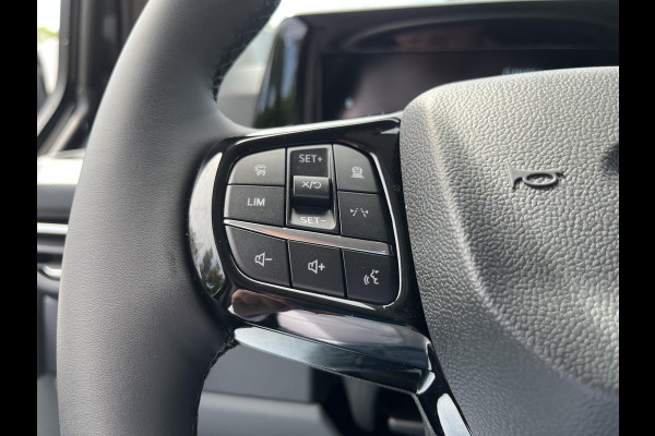 Ford Transit Custom 320 2.5 PHEV L2H1 Black Platinum DC Ford Voorraad  | Prijs is excl. BTW EN BPM  | incl. €4.422,- korting! | Dubbele cabine Snoeks leder | Full led | Dubbele zij-schuifdeur | Direct uit voorraad leverbaar! | Full options
