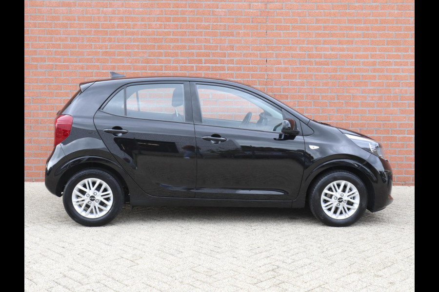 Kia Picanto 1.0 DPi Automaat DynamicLine Navigatie Apple Carplay/Android Auto Airco Camera DAB Lichtmetalen velgen Bluetooth