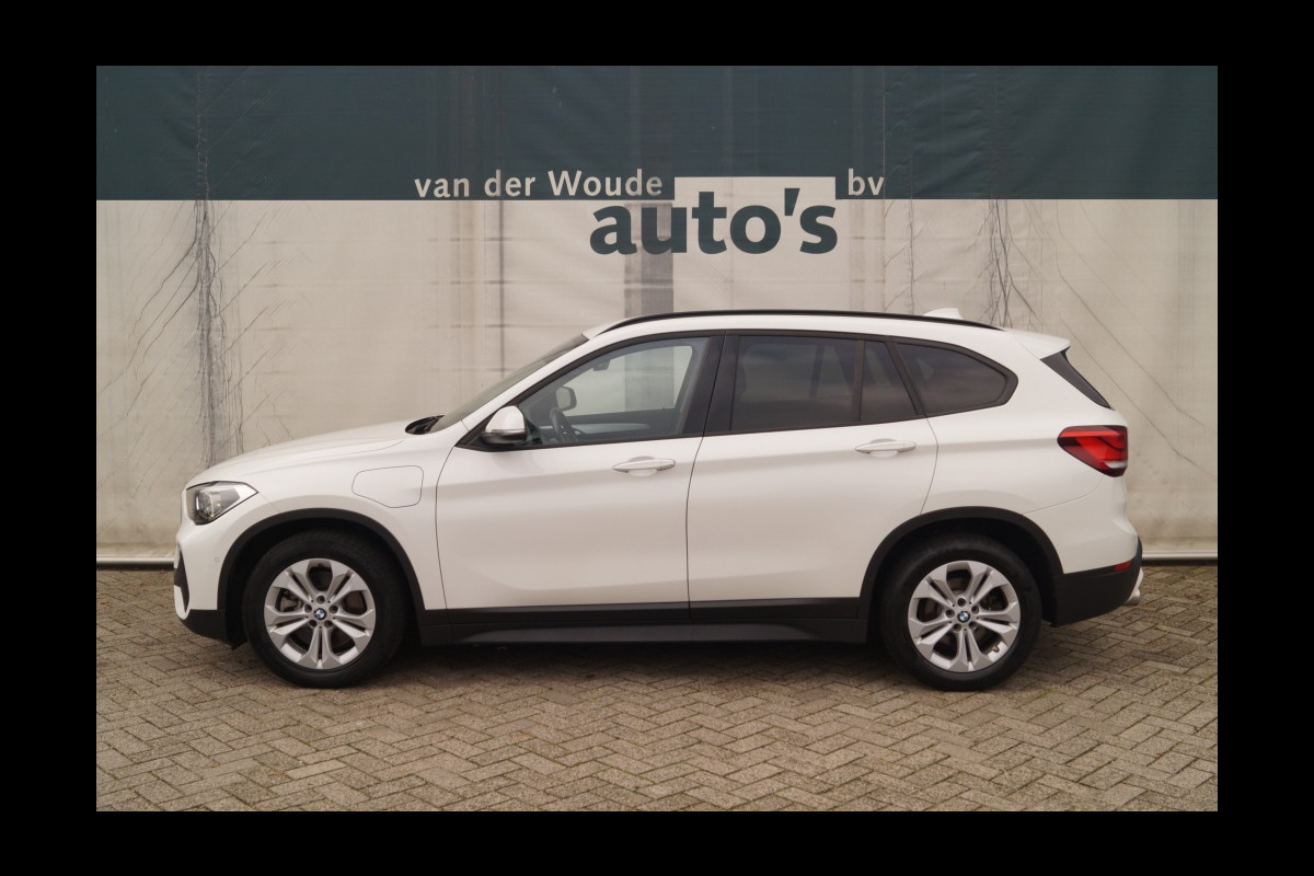 BMW X1 xDrive25e PHEV Business Edition Plus -LEER-ECC-NAVI-