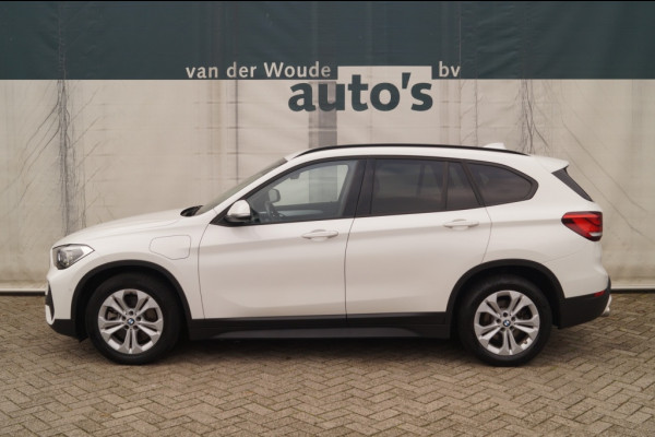 BMW X1 xDrive25e PHEV Business Edition Plus -LEER-ECC-NAVI-