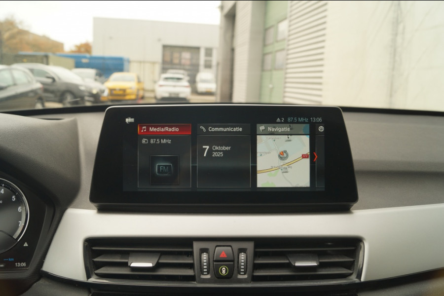BMW X1 xDrive25e PHEV Business Edition Plus -LEER-ECC-NAVI-