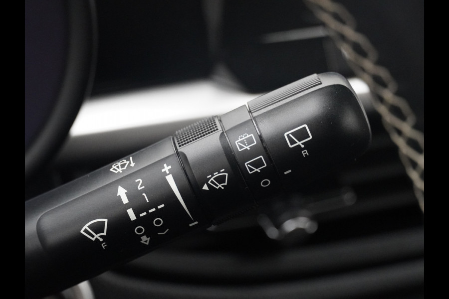 Kia Picanto 1.0 DPi DynamicPlusLine - Navigatie - LM-Velgen 15" - Climate Control - Cruise Control - Apple/Android Carplay - Fabrieksgarantie tot 03-2029