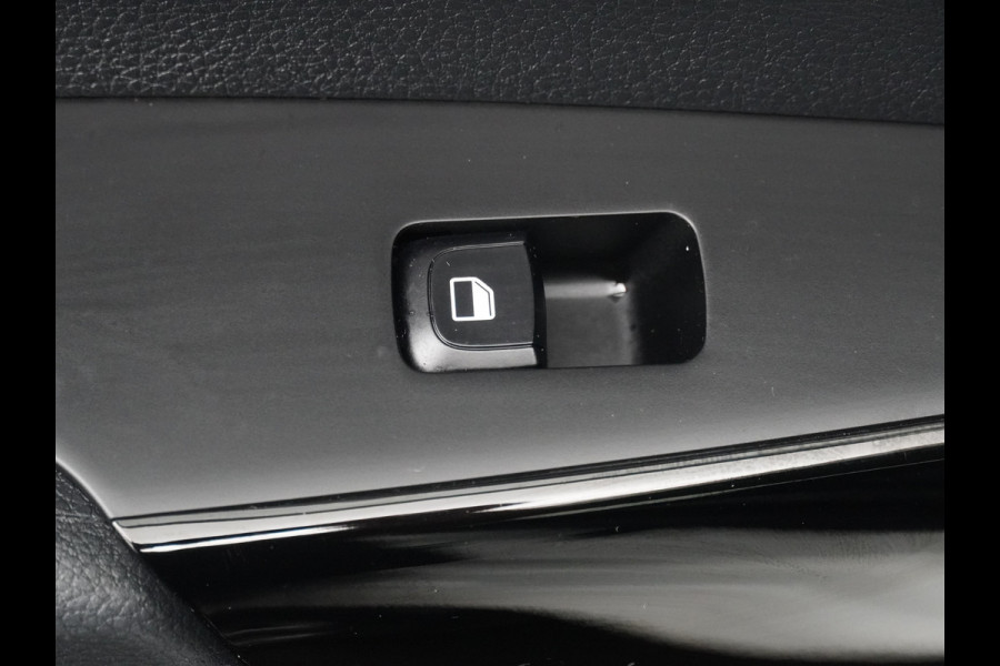 Kia Picanto 1.0 DPi DynamicPlusLine - Navigatie - LM-Velgen 15" - Climate Control - Cruise Control - Apple/Android Carplay - Fabrieksgarantie tot 03-2029