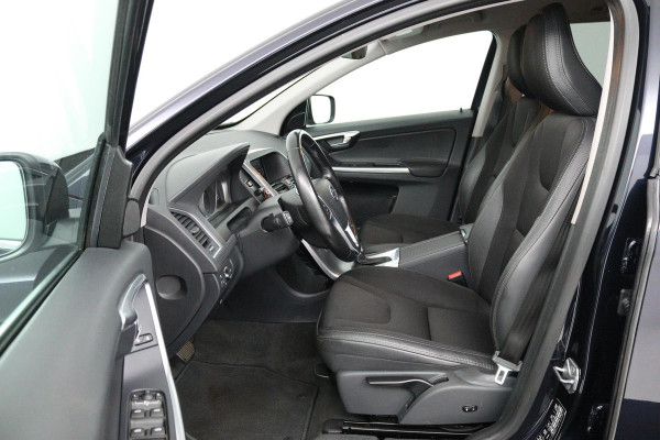 Volvo XC60 2.0 D4 FWD Polar+ (TREKHAAK, CAMERA, STOELVERWARMING, PARKEERSENSOREN, AUTOMAAT, CRUISE CONTROL) Volvo XC60 2.0 D4 FWD Polar+ (TREKHAAK, CAMERA, STOELVERWARMING, PARKEERSENSOREN, AUTOMAAT, CRUISE CONTROL)