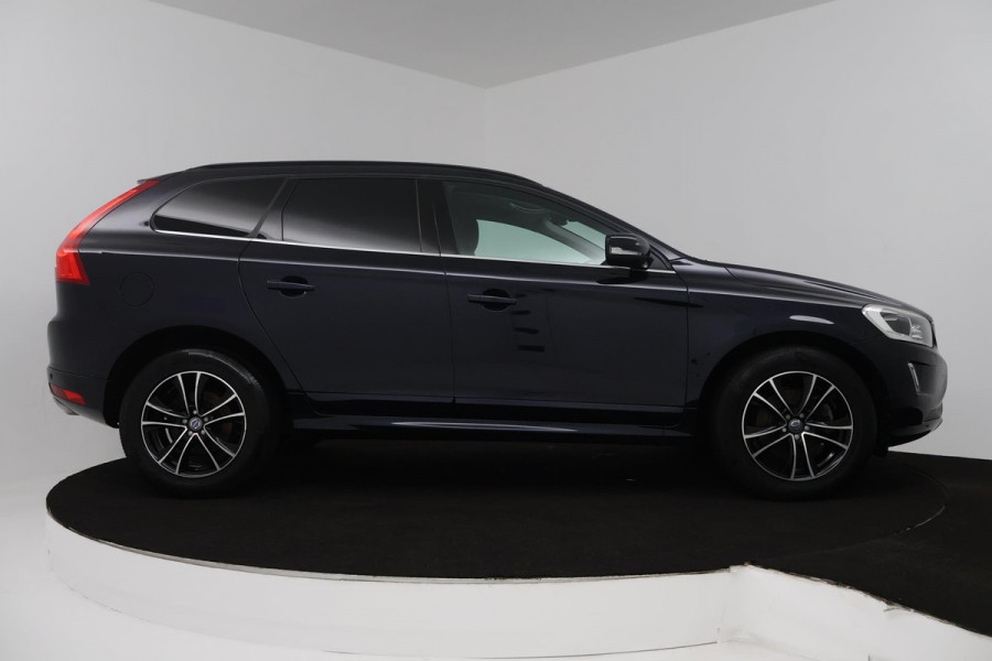 Volvo XC60 2.0 D4 FWD Polar+ (TREKHAAK, CAMERA, STOELVERWARMING, PARKEERSENSOREN, AUTOMAAT, CRUISE CONTROL) Volvo XC60 2.0 D4 FWD Polar+ (TREKHAAK, CAMERA, STOELVERWARMING, PARKEERSENSOREN, AUTOMAAT, CRUISE CONTROL)