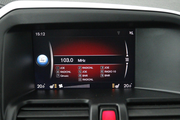 Volvo XC60 2.0 D4 FWD Polar+ (TREKHAAK, CAMERA, STOELVERWARMING, PARKEERSENSOREN, AUTOMAAT, CRUISE CONTROL) Volvo XC60 2.0 D4 FWD Polar+ (TREKHAAK, CAMERA, STOELVERWARMING, PARKEERSENSOREN, AUTOMAAT, CRUISE CONTROL)