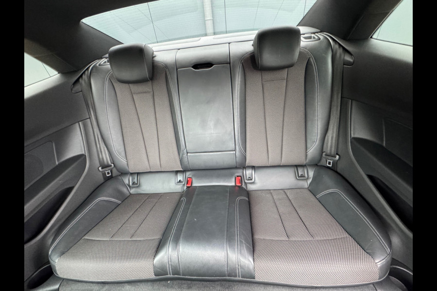 Audi A5 Coupé 2.0 TFSI * S-line * Virtual Cockpit * Stoelverwarming * Navigatie *