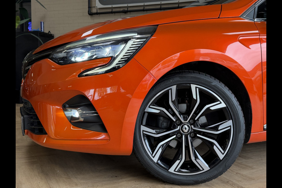 Renault Clio 1.0 TCe 90pk Automaat | Groot Navi | 360 | 17" | PDC V+A | Stoel & stuur verwarming | Keurig nette auto | 4 Nieuwe Banden. Renault Clio 1.0 TCe 90pk Automaat | Groot Navi | 360 | 17" | PDC V+A | Stoel & stuur verwarming | Keurig nette auto | 4 Nieuwe Banden.