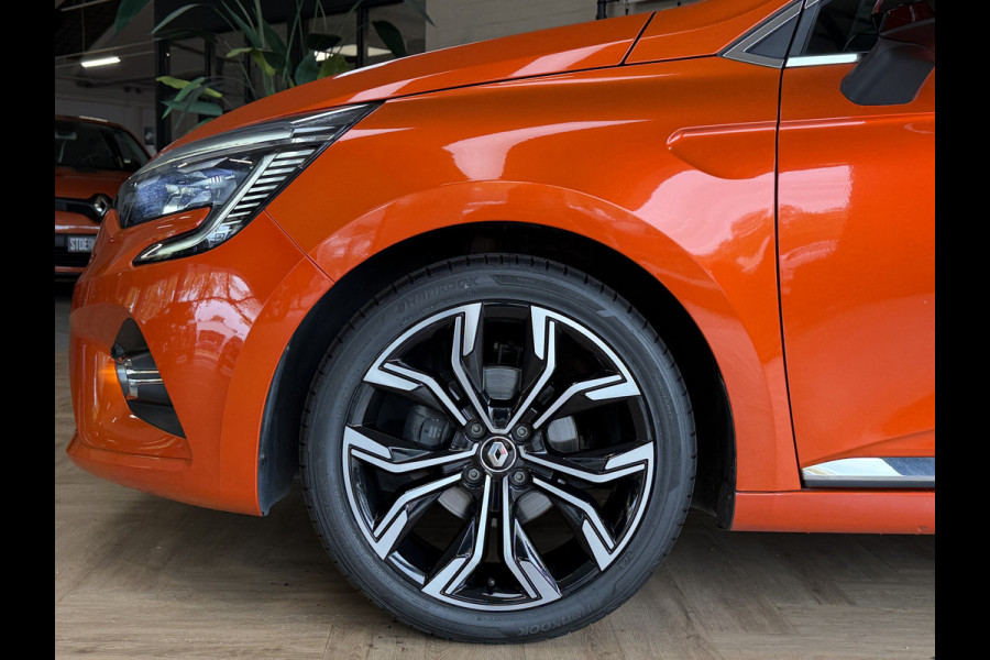 Renault Clio 1.0 TCe 90pk Automaat | Groot Navi | 360 | 17" | PDC V+A | Stoel & stuur verwarming | Keurig nette auto | 4 Nieuwe Banden. Renault Clio 1.0 TCe 90pk Automaat | Groot Navi | 360 | 17" | PDC V+A | Stoel & stuur verwarming | Keurig nette auto | 4 Nieuwe Banden.