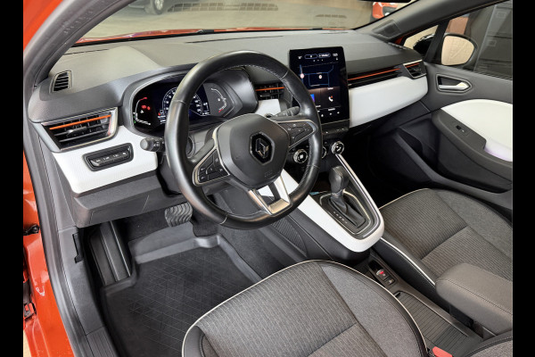 Renault Clio 1.0 TCe 90pk Automaat | Groot Navi | 360 | 17" | PDC V+A | Stoel & stuur verwarming | Keurig nette auto | 4 Nieuwe Banden. Renault Clio 1.0 TCe 90pk Automaat | Groot Navi | 360 | 17" | PDC V+A | Stoel & stuur verwarming | Keurig nette auto | 4 Nieuwe Banden.