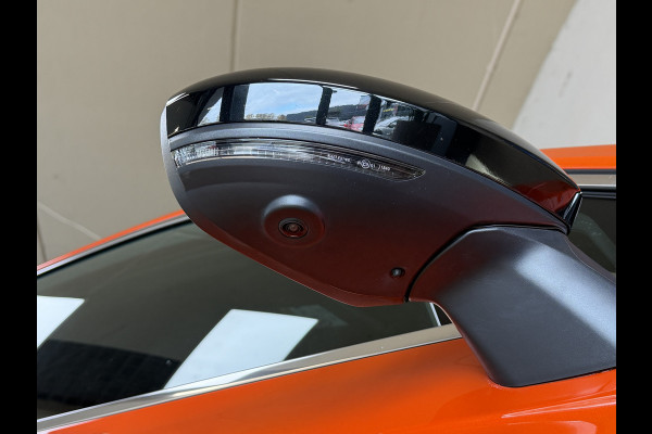 Renault Clio 1.0 TCe 90pk Automaat | Groot Navi | 360 | 17" | PDC V+A | Stoel & stuur verwarming | Keurig nette auto | 4 Nieuwe Banden. Renault Clio 1.0 TCe 90pk Automaat | Groot Navi | 360 | 17" | PDC V+A | Stoel & stuur verwarming | Keurig nette auto | 4 Nieuwe Banden.