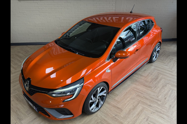Renault Clio 1.3 TCe 130pk R.S. Line | Groot Navi | 360 | 17 " | Stoelverwarming | Carplay |