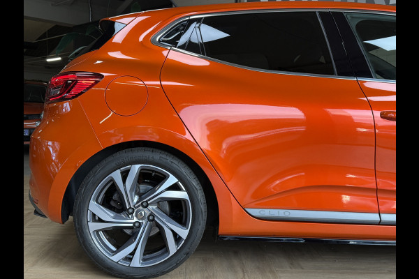 Renault Clio 1.3 TCe 130pk R.S. Line | Groot Navi | 360 | 17 " | Stoelverwarming | Carplay |