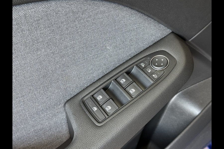 Renault Clio 1.0 TCe 90 PK techno | Groot Navi | Bose | 360 | Stoel & Stuur verwarming | Carplay | Nieuwstaat! Dealer onderhouden.