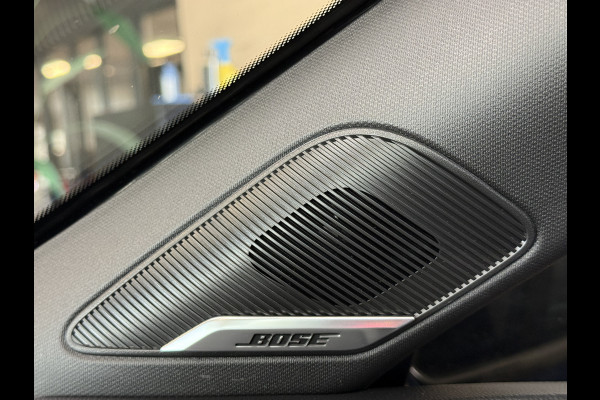 Renault Clio 1.0 TCe 90 PK techno | Groot Navi | Bose | 360 | Stoel & Stuur verwarming | Carplay | Nieuwstaat! Dealer onderhouden.