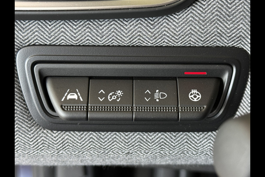 Renault Clio 1.0 TCe 90 PK techno | Groot Navi | Bose | 360 | Stoel & Stuur verwarming | Carplay | Nieuwstaat! Dealer onderhouden.