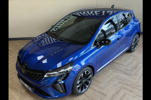 Renault Clio 1.0 TCe 90 PK techno | Groot Navi | Bose | 360 | Stoel & Stuur verwarming | Carplay | Nieuwstaat! Dealer onderhouden.