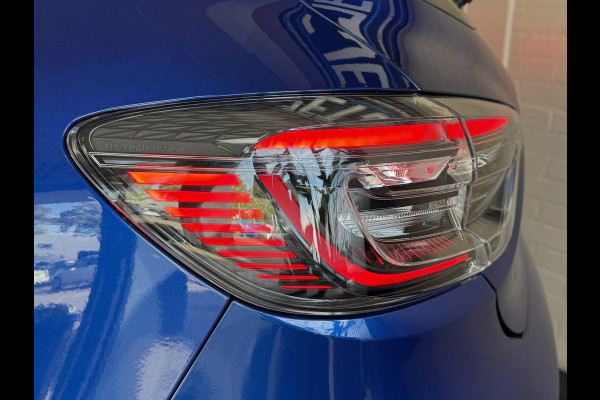 Renault Clio 1.0 TCe 90 PK techno | Groot Navi | Bose | 360 | Stoel & Stuur verwarming | Carplay | Nieuwstaat! Dealer onderhouden.