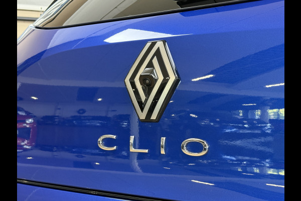 Renault Clio 1.0 TCe 90 PK techno | Groot Navi | Bose | 360 | Stoel & Stuur verwarming | Carplay | Nieuwstaat! Dealer onderhouden.