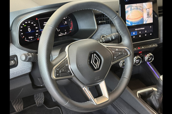 Renault Clio 1.0 TCe 90 PK techno | Groot Navi | Bose | 360 | Stoel & Stuur verwarming | Carplay | Nieuwstaat! Dealer onderhouden.