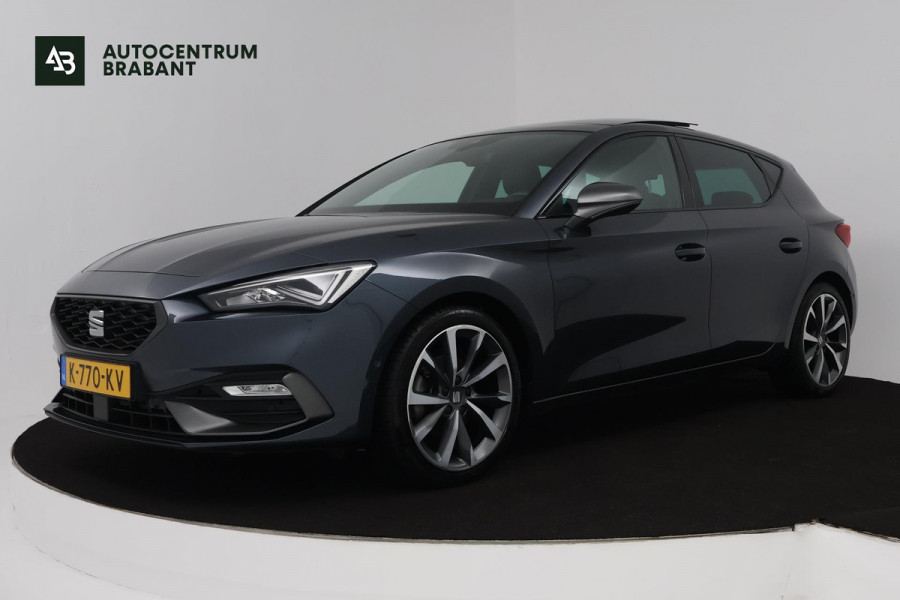 Seat Leon 1.5 eTSI FR Launch Edition (PANORAMADAK, STUUR/STOELVERWARMING, CAMERA, DIGITALE COCKPIT, CRUISE ADAPTIEF, SENSOREN)