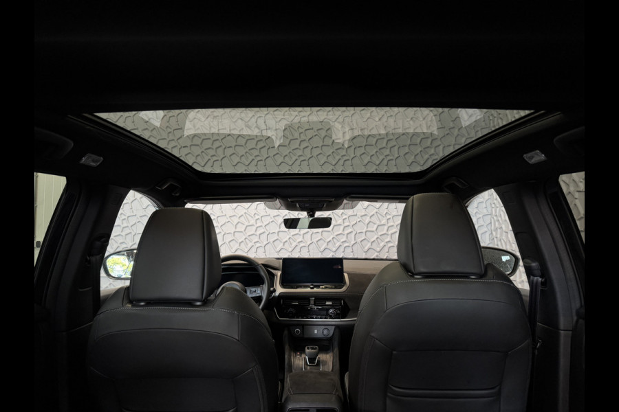 Nissan QASHQAI 1.3 MHEV 160PK 20''LMV LEER PANO MASSAGE TEKNA PLUS BOSE STOEL/STUUR/RUIT VERW MATRIX.LED ELEK.KLEP HEADUP 20''LMV GOOGLE NAVI 03/2025