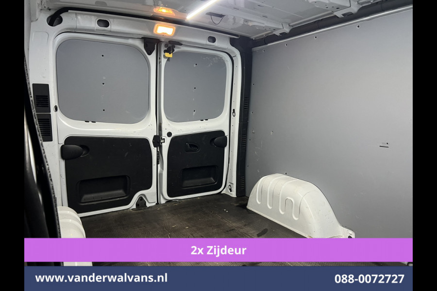 Renault Trafic 1.6 dCi 122pk L2H1 Euro6 Airco | Camera | 2x zijdeur | Camera | Navigatie | Cruisecontrol Trekhaak,  Dakdragers, Stoelverwarming,  Parkeersensoren, Bijrijdersbank