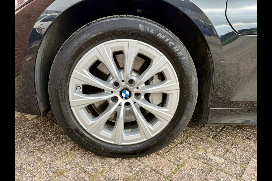 BMW 3 Serie Touring 330e Business Edition Plus