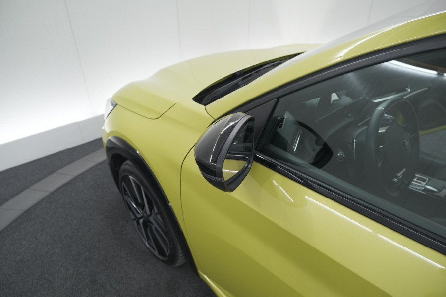 Peugeot 208 Hybrid 136 e-DCS6 GT | Camera | Apple Carplay | Parkeersensoren