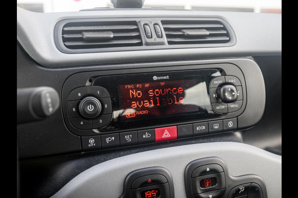 Fiat Panda Hybrid City Cross | Clima | Dakrails | Mistlampen | 5-Zits | Unieke KM Stand
