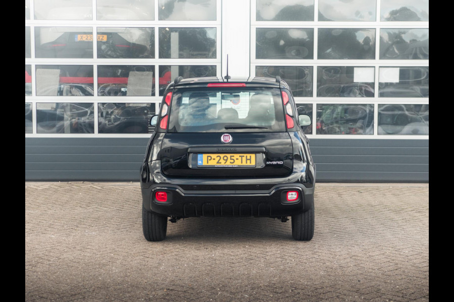 Fiat Panda Hybrid City Cross | Clima | Dakrails | Mistlampen | 5-Zits | Unieke KM Stand