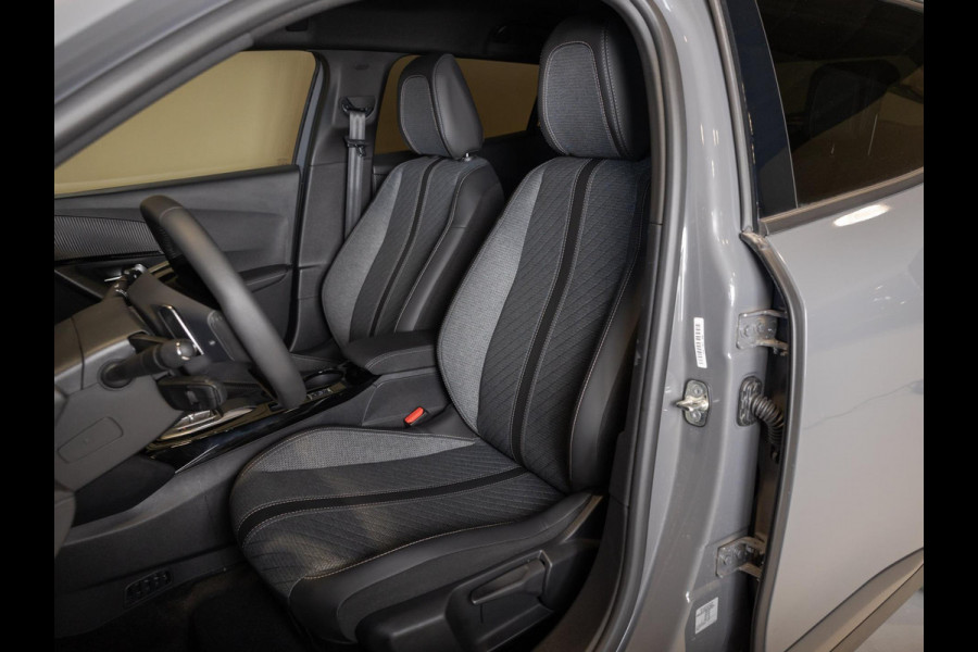 Peugeot 2008 1.2 Hybrid 136 Allure / 136pk / Dodehoek herkenning / Apple CarPlay / Adaptieve Cruise control /