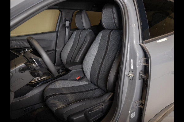 Peugeot 2008 1.2 Hybrid 136 Allure / 136pk / Dodehoek herkenning / Apple CarPlay / Adaptieve Cruise control /