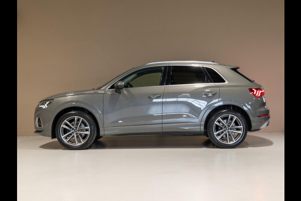 Audi Q3 35 TFSI Pro Line business / 150pk / Trekhaak / Stoelverwarming / Sfeerverlichting / Audi Q3 35 TFSI Pro Line business / 150pk / Trekhaak / Stoelverwarming / Sfeerverlichting /