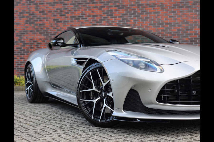 Aston Martin DB12 4.0 V8 Aston Martin DB12 4.0 V8